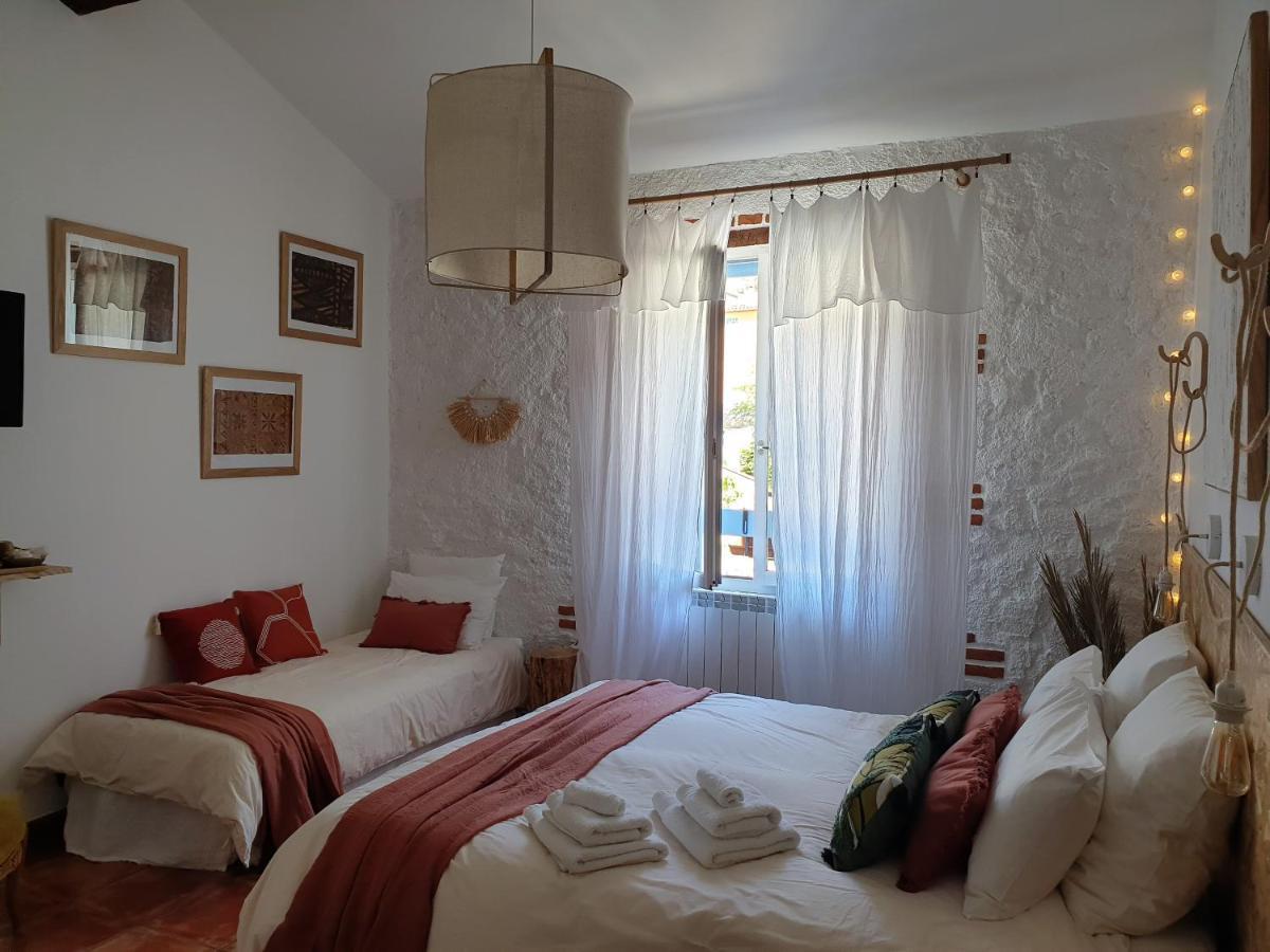 Chambres D'Hotes Et Gites- L'Abri Sous Roche Tautavel Zewnętrze zdjęcie