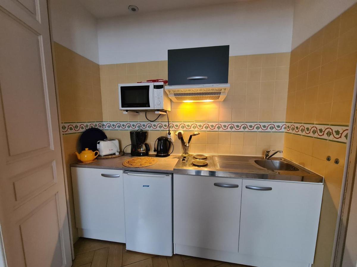 Chambres D'Hotes Et Gites- L'Abri Sous Roche Tautavel Zewnętrze zdjęcie