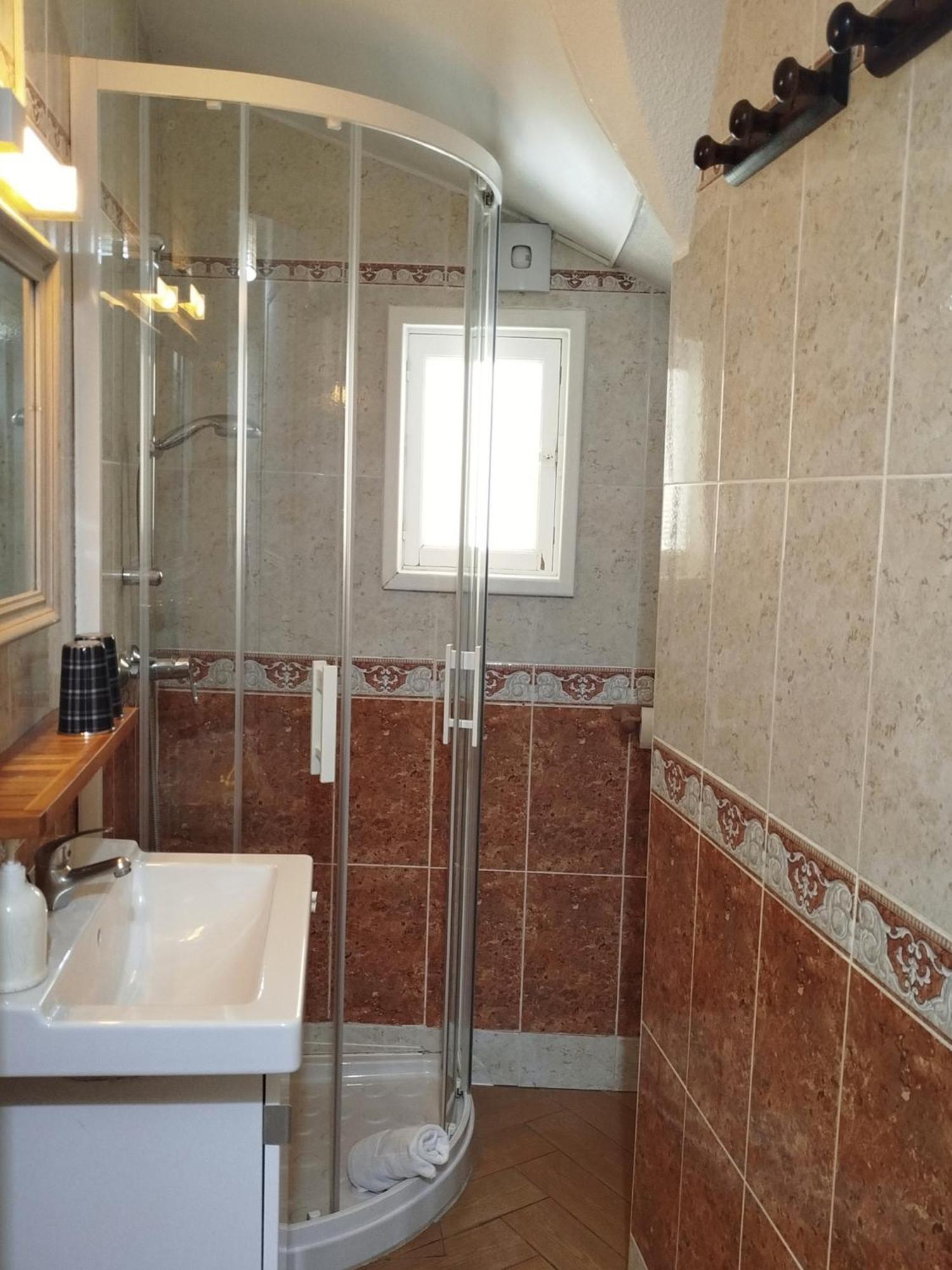 Chambres D'Hotes Et Gites- L'Abri Sous Roche Tautavel Zewnętrze zdjęcie